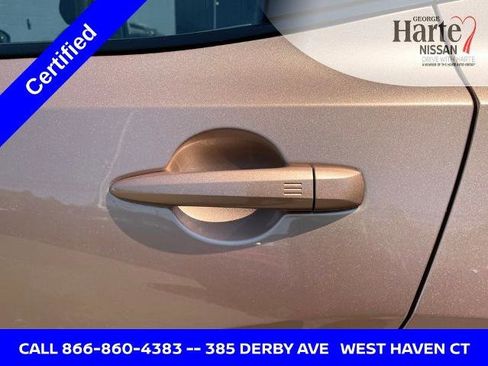 Certified 2023 Nissan Ariya FWD image 16