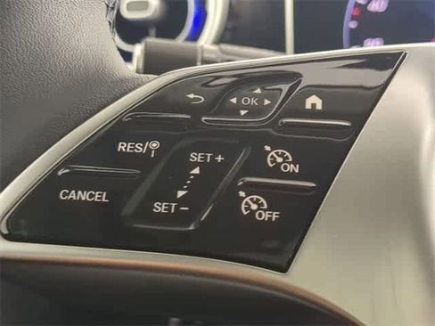 Certified 2026 Mercedes-Benz GLC 350e 4MATIC image 27