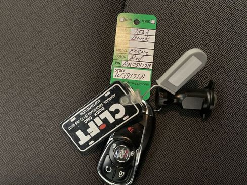 Used 2023 Buick Encore GX Preferred w/ Cold Weather Comfort Package FWD image 27