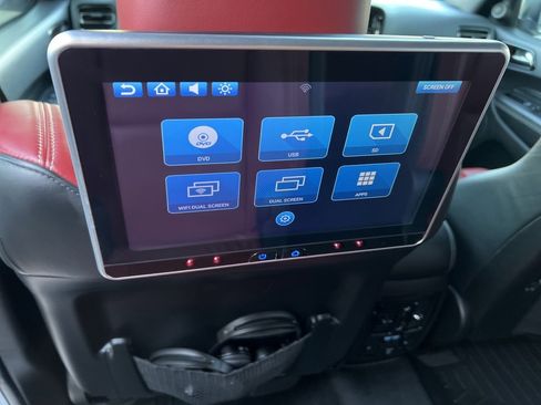 Used 2024 Dodge Durango SRT image 35