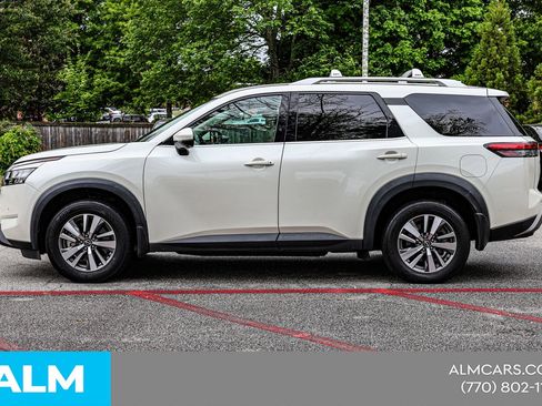 Used 2022 Nissan Pathfinder SL FWD image 10