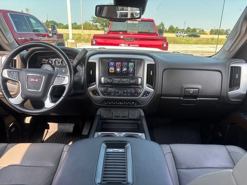 Used 2018 GMC Sierra 3500 SLT w/ Duramax Plus Package AWD/4WD image 9