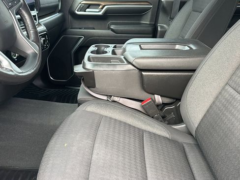 Used 2022 Chevrolet Silverado 1500 LT image 13