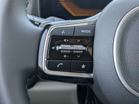 New 2026 Kia Carnival LXS FWD image 27