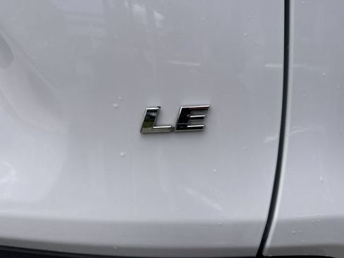 Used 2024 Toyota RAV4 LE FWD image 38