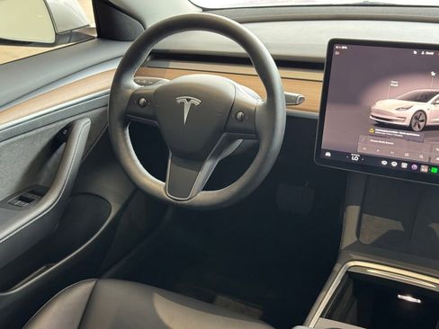 Used 2023 Tesla Model 3 Standard Range RWD image 21