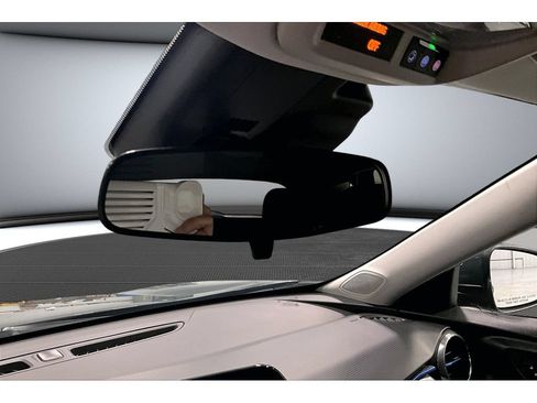 New 2026 Chevrolet Trax LT w/ LT Convenience Package FWD image 31