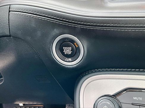 Certified 2023 Dodge Challenger R/T w/ Plus Package image 25