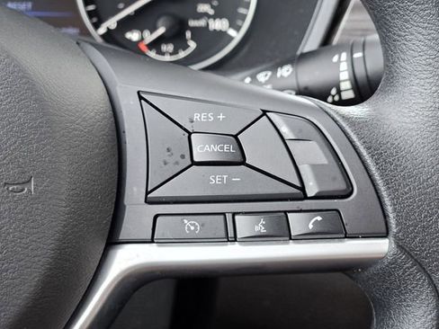 Certified 2025 Nissan Altima 2.5 SV FWD image 19
