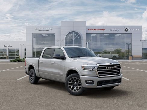 New 2026 RAM 1500 Laramie AWD/4WD image 5
