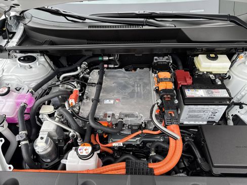 Certified 2026 Toyota bZ AWD/4WD image 9