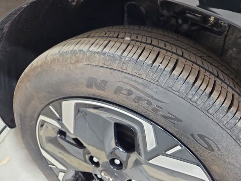 Used 2023 Kia Niro Wind w/ Wind Preserve Package FWD image 40
