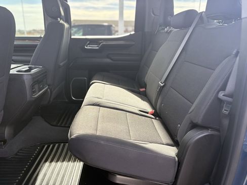 Used 2024 Chevrolet Silverado 1500 LT w/ Z71 Off-Road Package image 16