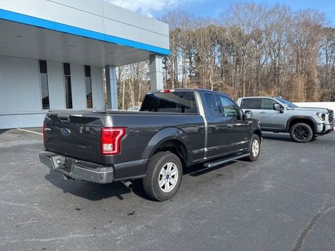 Used 2016 Ford F150 XLT w/ Max Trailer Tow Package image 7
