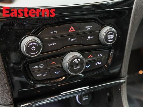 Used 2023 Chrysler 300 S RWD image 20