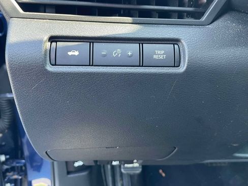 Used 2020 Nissan Altima 2.5 SR FWD image 19