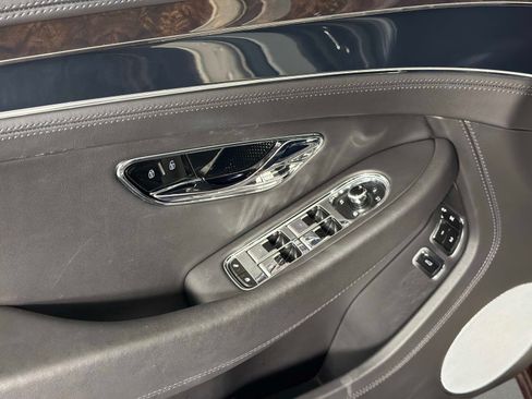 Used 2020 Bentley Continental GT AWD/4WD image 28