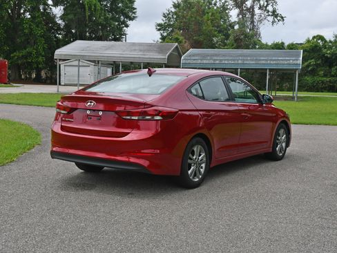 Used 2017 Hyundai Elantra Value Edition FWD image 4