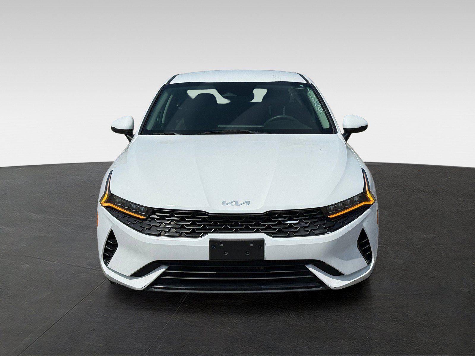 Used 2023 Kia K5 LXS FWD image 2