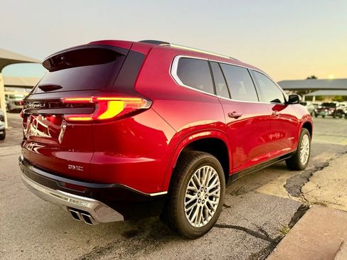 Used 2024 GMC Acadia Denali w/ Super Cruise Package image 4