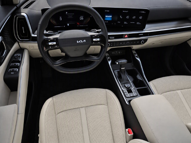 Used 2026 Kia Sorento S w/ S Panoramic Sunroof Package AWD/4WD image 17
