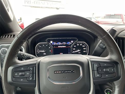 Used 2022 GMC Sierra 2500 Denali w/ Denali Ultimate Package image 24