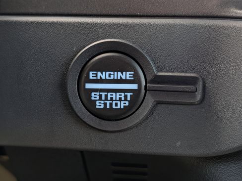 Used 2025 Ford Bronco Badlands AWD/4WD image 49