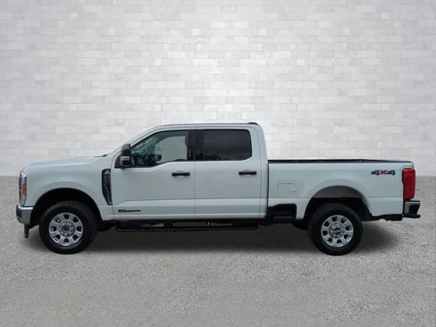 Certified 2024 Ford F250 XLT AWD/4WD image 9
