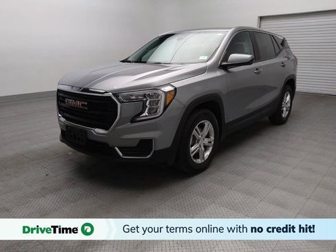 Used 2024 GMC Terrain SLE FWD image 1