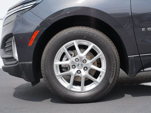 Used 2022 Chevrolet Equinox LT AWD/4WD image 11