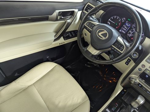 Used 2021 Lexus GX 460 Luxury image 9