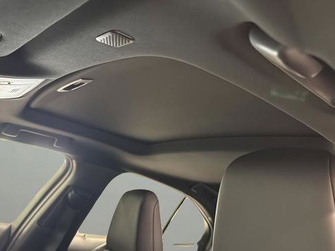 Used 2019 Lexus UX 200 F Sport FWD image 12