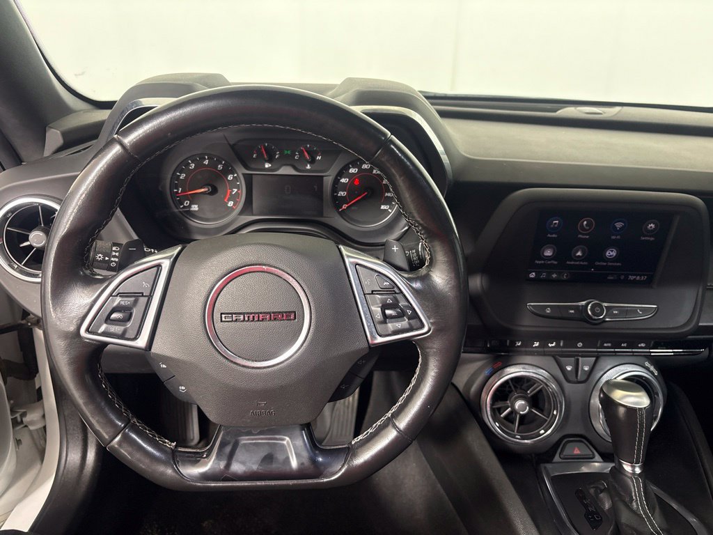 Used 2020 Chevrolet Camaro LT RWD image 15
