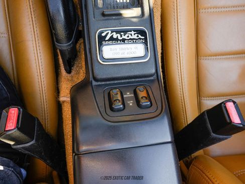 Used 1991 MAZDA MX-5 Miata Special Edition image 41