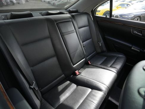 Used 2011 Mercedes-Benz S 550 4MATIC image 29
