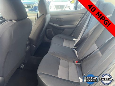 Used 2024 Nissan Sentra SV image 17