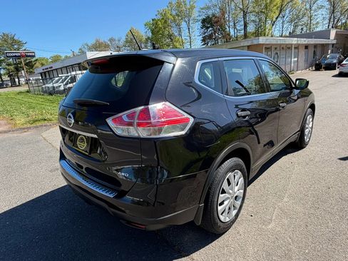 Used 2016 Nissan Rogue S AWD/4WD image 5