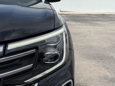 Used 2024 Volkswagen Atlas SE FWD image 9