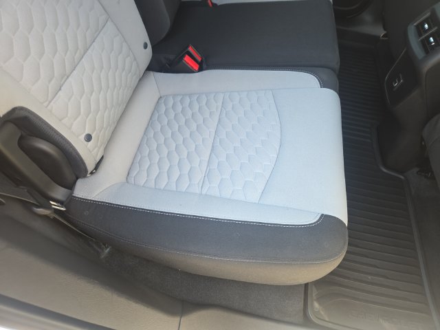 Used 2019 Chevrolet Equinox LT FWD image 28