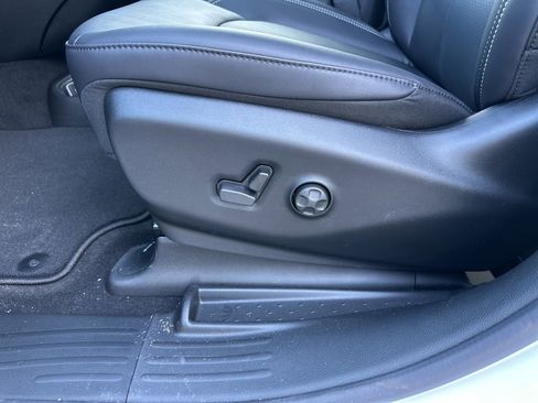 New 2026 Chrysler Pacifica Select image 66