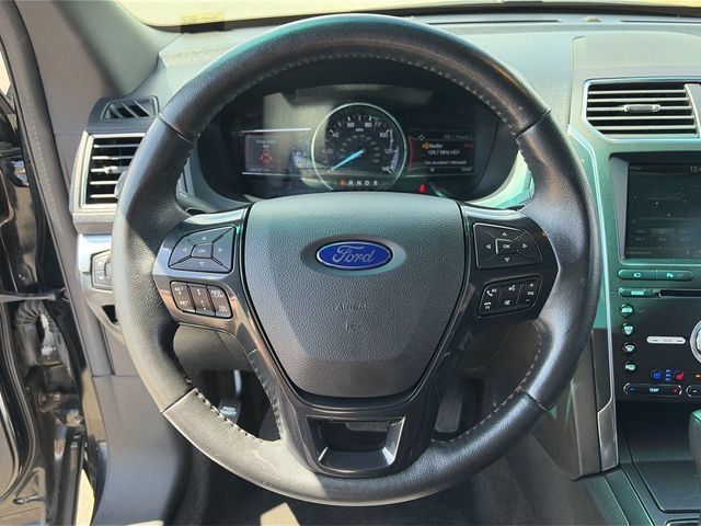 Used 2016 Ford Explorer Sport w/ Equipment Group 401A AWD/4WD image 23
