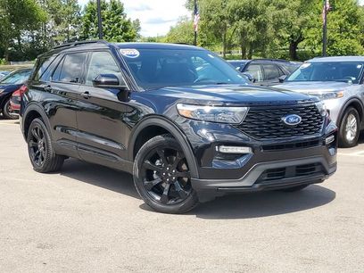 Certified 2023 Ford Explorer ST-Line w/ Class IV Trailer Tow Package