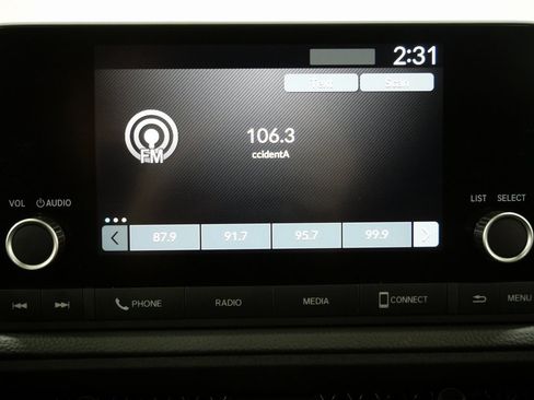 Used 2025 Honda CR-V Sport image 18