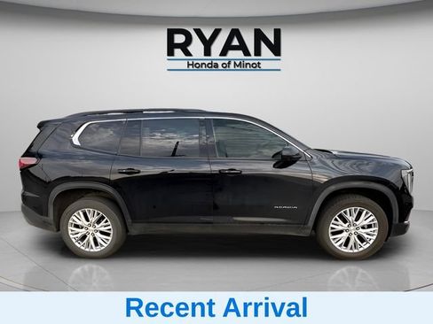 Used 2024 GMC Acadia Elevation AWD/4WD image 3