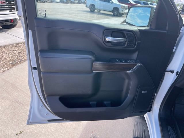 Certified 2021 GMC Sierra 1500 SLT w/ SLT Convenience Package AWD/4WD image 17