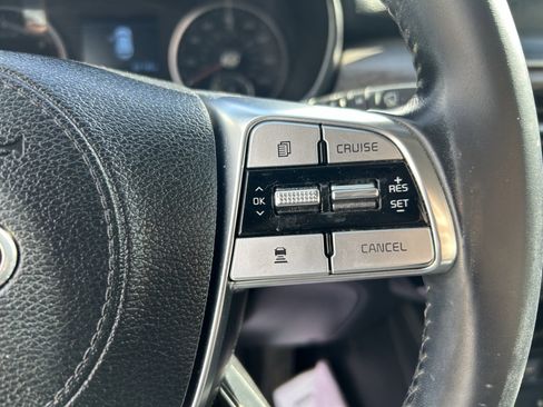 Used 2021 Kia Telluride EX w/ EX Premium Package image 19