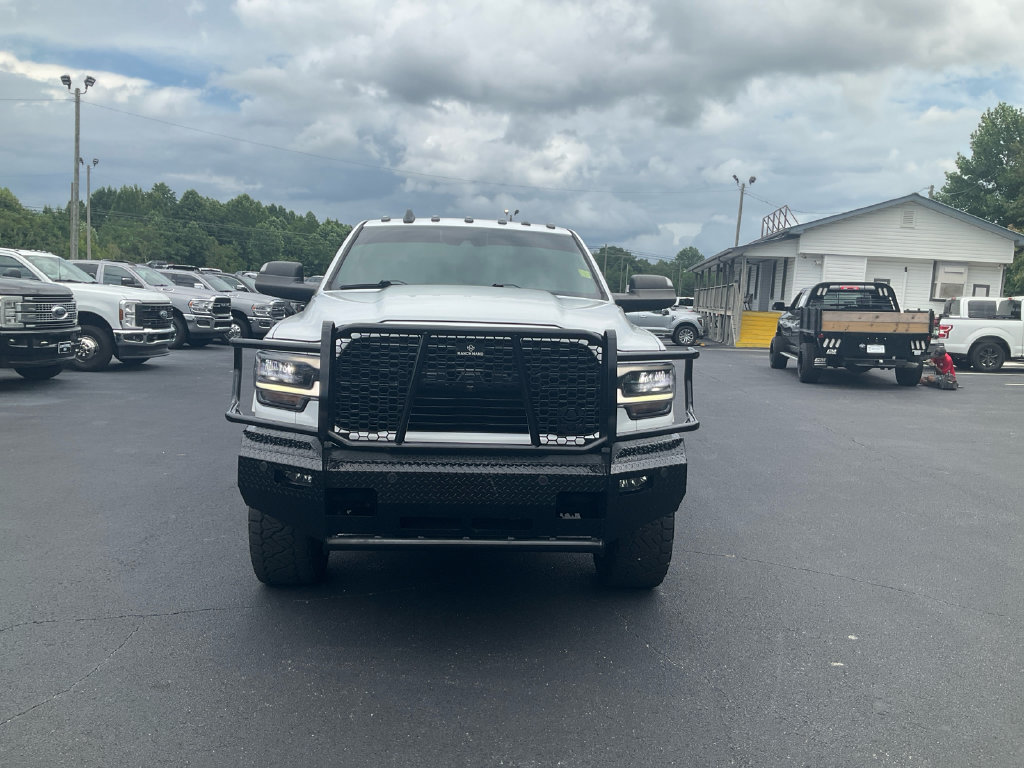 Used 2020 RAM 3500 Laramie AWD/4WD image 2