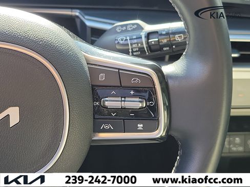 Certified 2024 Kia Sorento S w/ Panoramic Sunroof Package FWD image 26