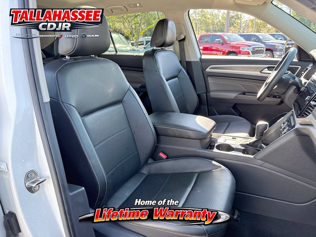 Used 2023 Volkswagen Atlas SE w/ Panoramic Sunroof Package FWD image 35
