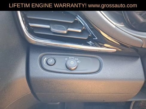 Used 2025 Buick Envista Avenir FWD image 21